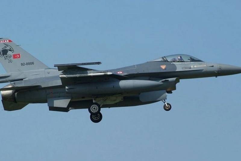 Türkiyə Hərbi Hava Qüvvələri ilk dəfə Estoniyanın səmasını qoruyacaq