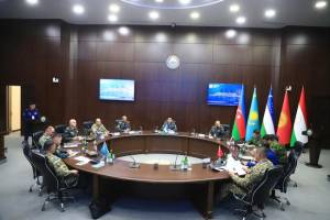 Azərbaycan və Özbəkistan ali hərbi təhsil müəssisələri arasında memorandum imzalanıb (FOTO) Xəbər şəkili