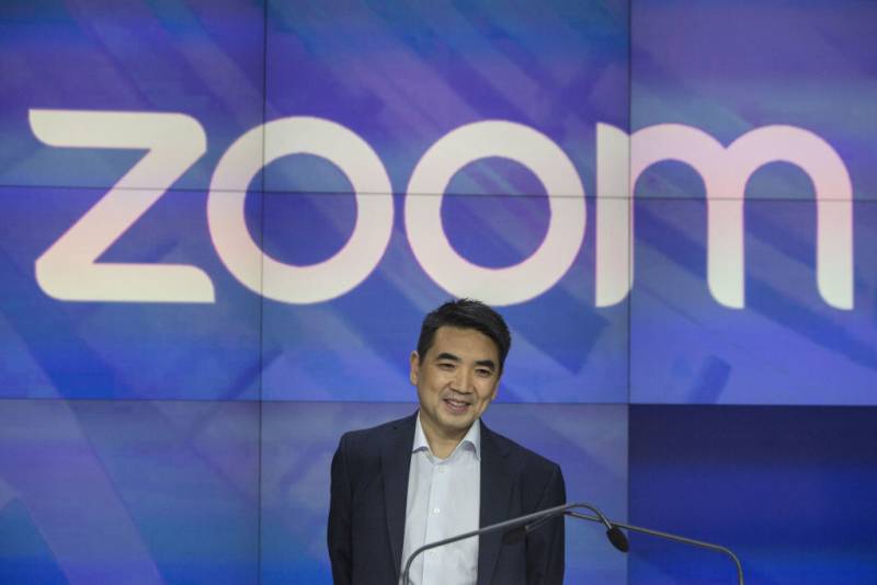 Zoom-un CEO-su Erik Yuan: Süni İntellekt İş Həftəmizi Qısaltmağı Vəd Edir