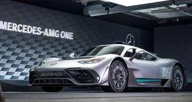 "Mercedes"dən avtomobil rəngini fərdiləşdirən texnologiya - FOTO