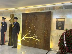 Metroda 28 oktyabr hadisəsinin 30-cu ildönümü ilə bağlı anım tədbiri keçirilib Xəbər şəkili