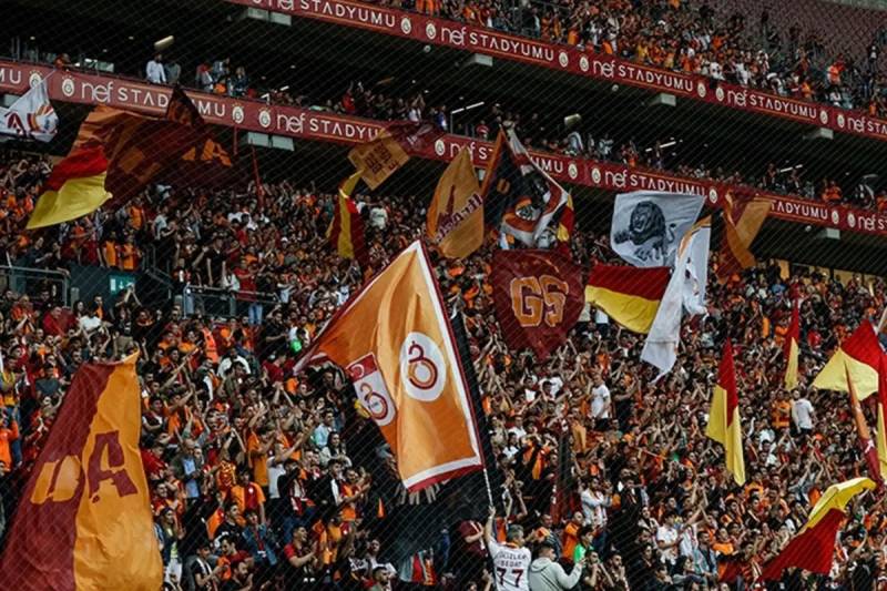 "Qalatasaray"dan Mərkəz Müdafiəsinə Sürpriz Transfer Cəhdi: PSJ-nin Ulduzu Lukas Beraldo Hədəfdə