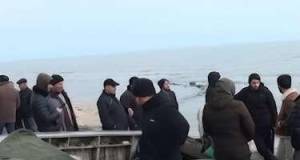 İtkin düşən balıqçıların yaxınları danışdı - "Belə havada batmazlar" Xəbər şəkili