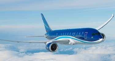 AZAL təyyarəsi dəniz üzərindən Bakıya geri döndü