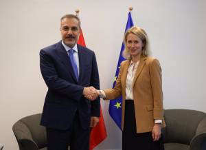 Türkiyə XİN rəhbəri Hakan Fidan Aİ-nin xarici siyasət üzrə ali nümayəndəsi ilə görüşüb