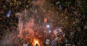 Minlərlə israilli küçələrə axışdı