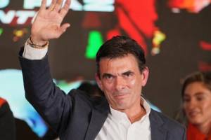 Boliviyada keçirilən prezident seçkilərində Rodriqo Paz qalib gəlib Xəbər şəkili
