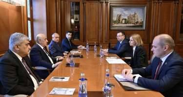 Əli Əsədov Belarusun Baş nazirinin müavini ilə görüşdü