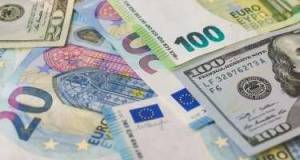 Manat qarşısında kəskin bahalaşdı - 2 manatı ötdü Xəbər şəkili