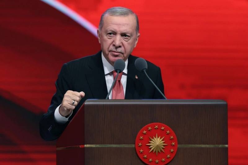 Ərdoğan: ŞKTR-in suverenlik hüququnu müdafiəyə davam edəcəyik