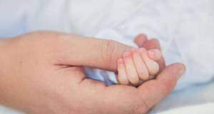 1 yaşlı uşaq su quyusuna düşüb öldü Xəbər şəkili