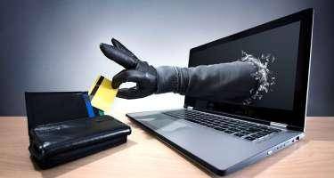 Vətəndaşların kartlarından daha 13 min manat oğurlandı