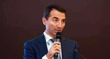 Adnan Əhmədzadənin aktivlərini o alır - FOTO