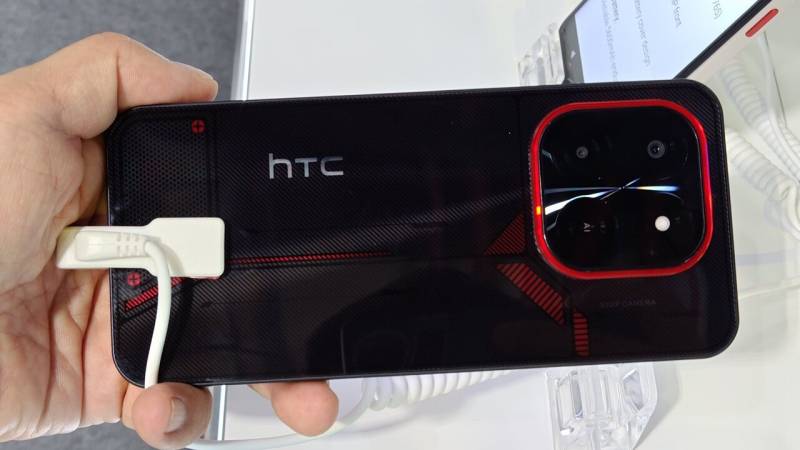 GITEX 2025-də Təqdim Edilən Yeni HTC Wildfire: Oyun Telefonu İddiası Və Zəif Prosessor