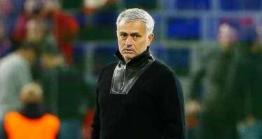"Fənərbaxça" Mourinyonun istədiyi ulduz futbolçunu razı saldı
