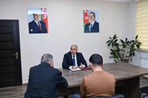 Vüqar Əhmədov Şamaxıda vətəndaşları qəbul edib