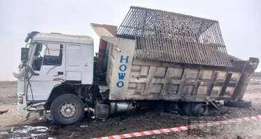 Ağdamda yük avtomobili minaya düşdü