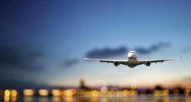 Təyyarədə insident -Təcili Bakıya eniş etdi