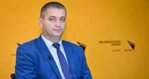 Məktəblərdə yazı vərdişləri "dəbdən düşdü"