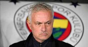 Mourinyo ulduz futbolçunu razı salmaq üçün şəxsən zəng etdi Xəbər şəkili