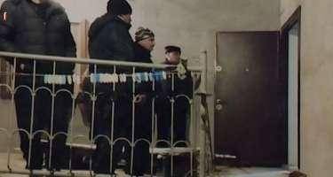 Qızını boşatdırdığı üçün arvadını öldürdü -VİDEO