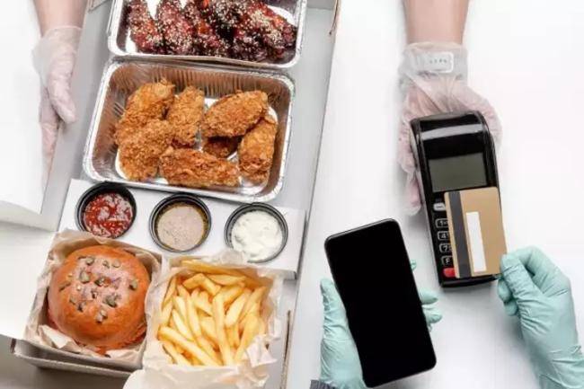 Sifariş Tətbiqindəki Zəifliyi Tapdı, 2 İl Pulsuz Yemək Yedi