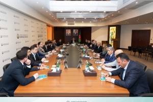 Mərkəzi Bankda kapital bazarlarının infrastrukturunun gücləndirilməsi müzakirə edilib Xəbər şəkili