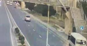 Təkər partladı, piyada xəsarət aldı -VİDEO Xəbər şəkili