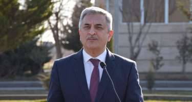 Bu icra başçısı özünə müavin axtarır