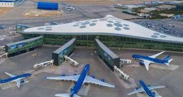 Azərbaycanda hava nəqliyyatı ilə sərnişin daşımaları artıb