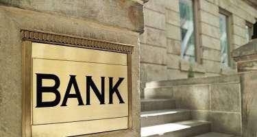 Bu bankların əmlakları hərraca çıxarılır