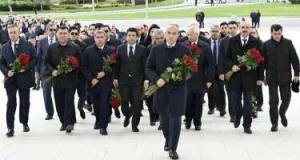 İqtisadiyyat Nazirliyi Anım Günündə Zəfər parkını ziyarət edib Xəbər şəkili