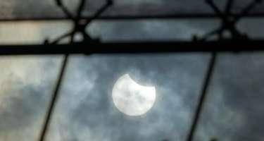 İlin ilk Günəş tutulması -FOTO