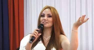 Bakıda tanınmış müğənni həbs edildi -FOTO