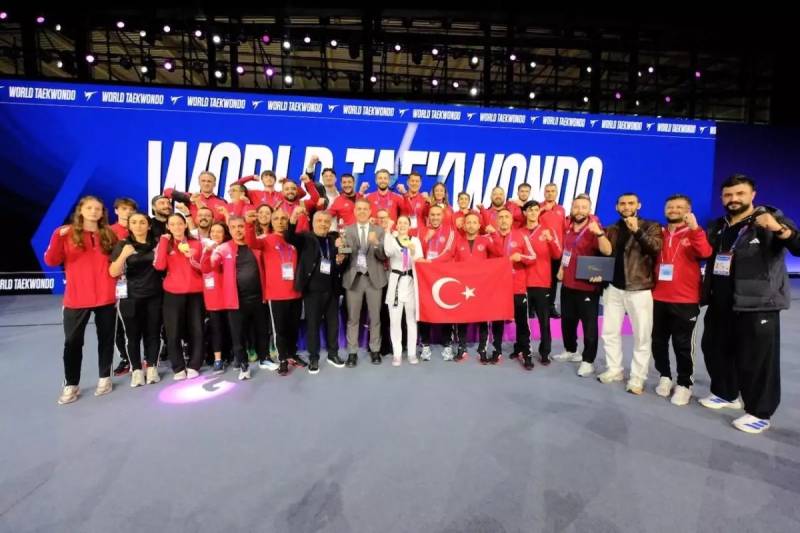 Mərvə Dinçəl Qavurat ardıcıl ikinci dəfə dünya çempionu oldu - Türkiyə tarixi rekorda imza atdı