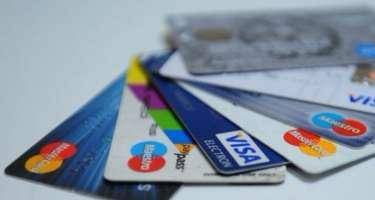 Bank kartlarından 3 min manata yaxın pul oğurlandı  