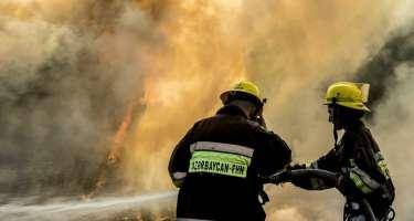 Bakıda yataqxanada yanğın oldu