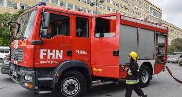 Bakıda zavodda yanğın başladı