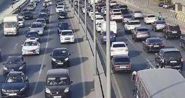 Bakıda bu istiqamətlərdə tıxac var - SİYAHI