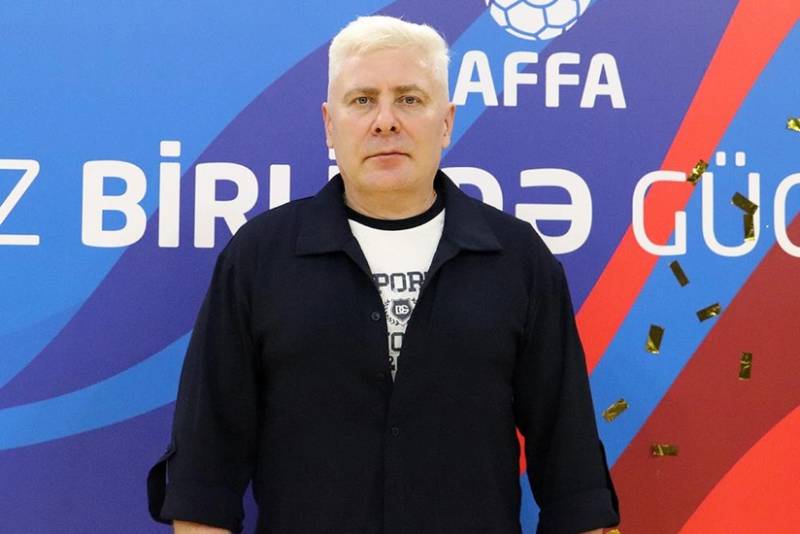 Azərbaycan millisinin baş məşqçisi: "Araz-Naxçıvan"a qarşı oyundan razı qaldım"