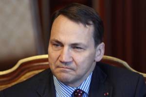 Polşa XİN başçısı: Ukrayna 2030-cu illərin əvvəlində Aİ üzvləri sırasına daxil olacaq Xəbər şəkili