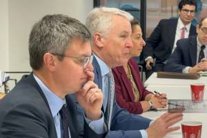 Azərbaycan nümayəndə heyəti ABŞ-nin beyin mərkəzlərinin təmsilçiləri ilə dəyirmi masada iştirak edib Xəbər şəkili