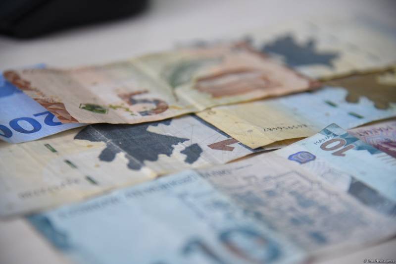 Azərbaycanda rabitə və nəqliyyat sektoruna kredit qoyuluşları artıb