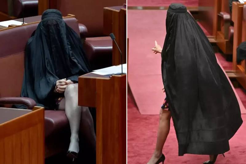 Avstraliya Senatında Qalmaqal: Pauline Hanson Qara Çadra ilə Çıxış Etdi və Qadağa Tələb Etdi