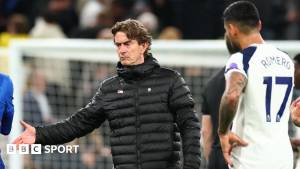 "Tottenhem"də Böhran: Azarkeşlər Fit Çaldı, Futbolçular Baş Məşqçi Tomas Frankı Saymadı Xəbər şəkili