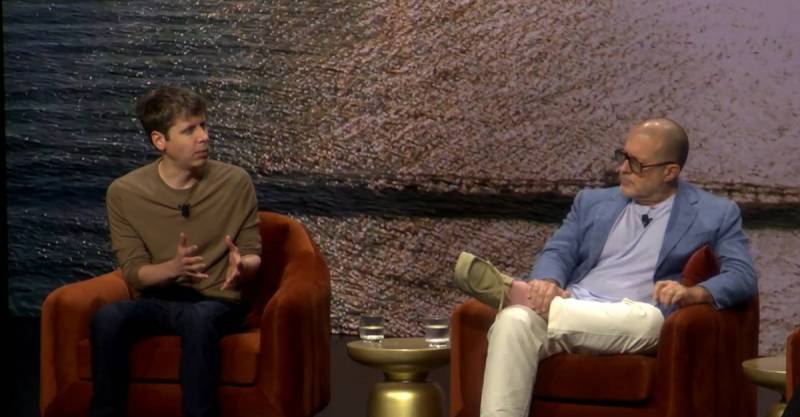 Sam Altman və Jony Ive Süni İntellekt Qurğusunun Prototipini Təqdim Etdilər