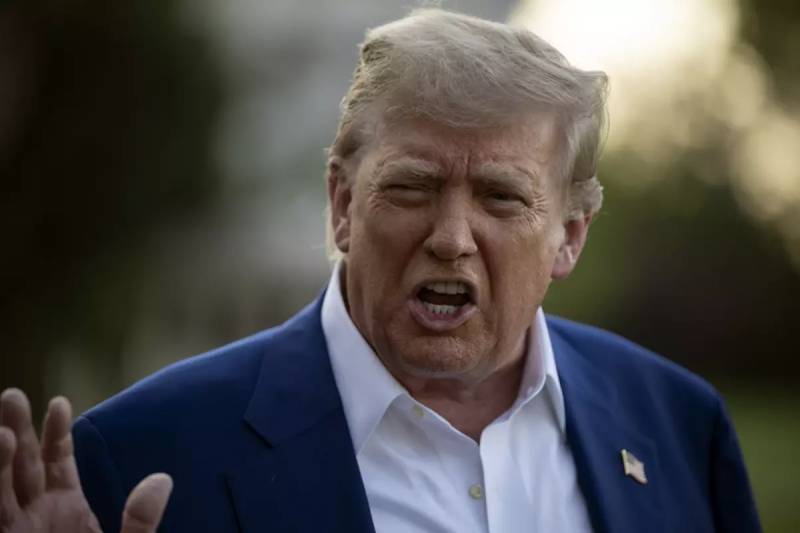 Donald Tramp Ceffri Epstein Sualına Kəskin Reaksiya Verdi: "Sən Rəzil Jurnalistsən, Lisenziyanız Ləğv Edilməlidir"