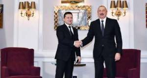 Zelenski İlham Əliyevə zəng etdi