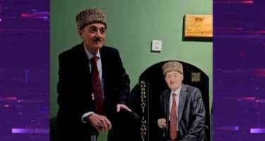 71 yaşlı şəxs özünə “QR kod”lu başdaşı düzəltdirdi -VİDEO