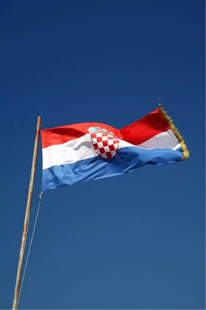 Xorvatiyanın Paytaxtı Zaqrebdə Məşhur Göydələndə Güclü Yanğın Xəbər şəkili